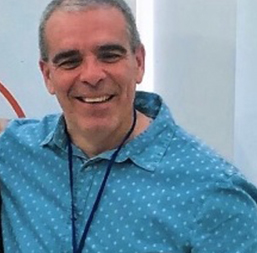 Dr. Javier Mouly